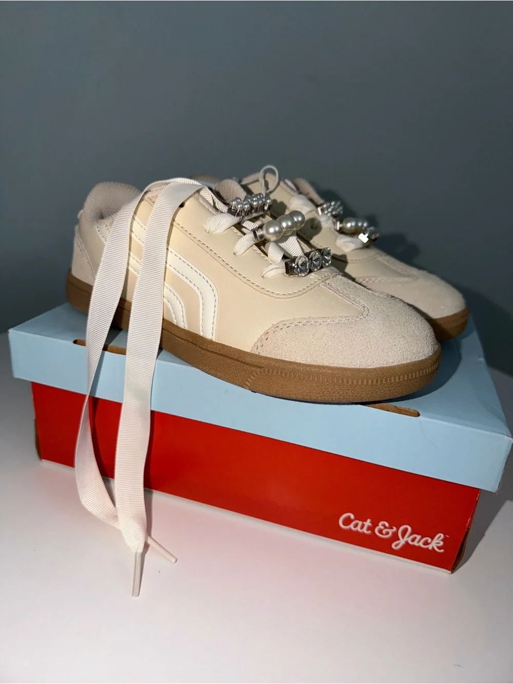 Cat & Jack cream sneakers